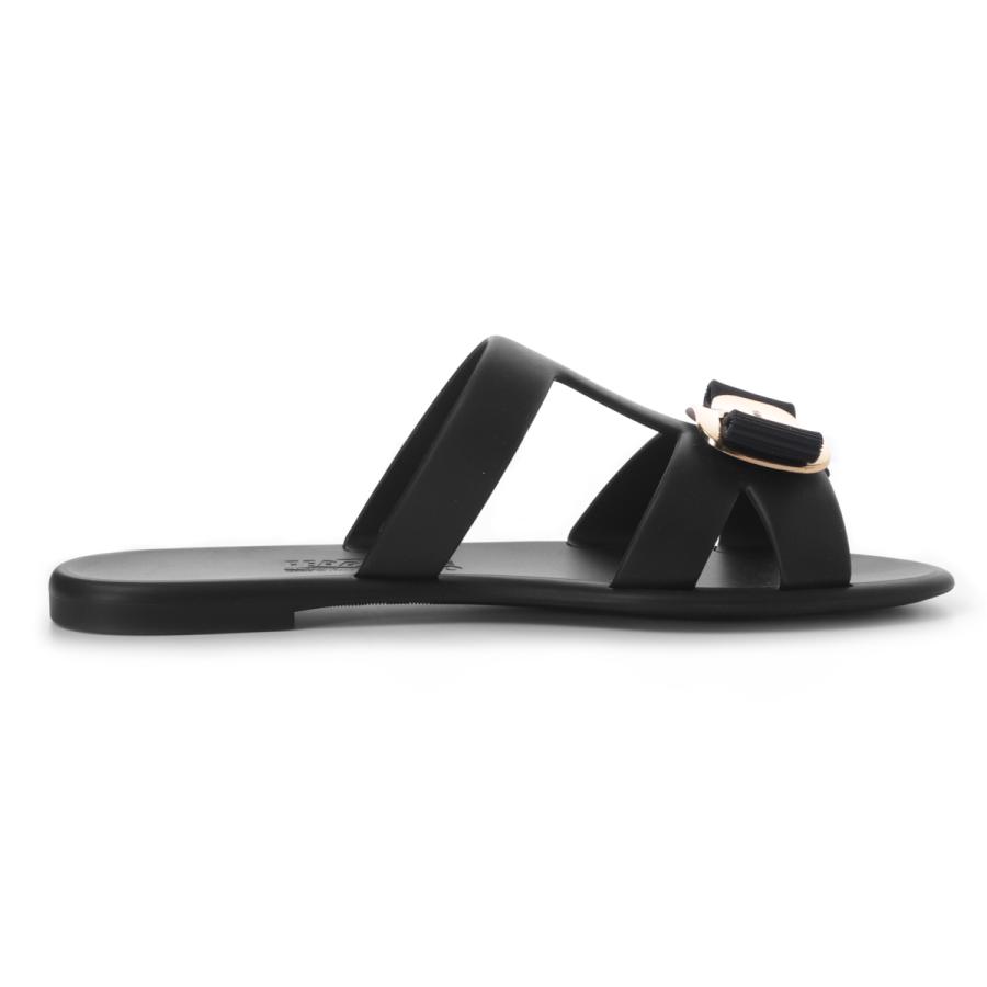 FERRAGAMO（フェラガモ） サンダル NEW VARA PLATE STRAPPY SLIDE