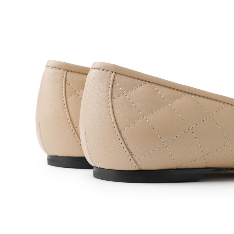 【大幅値下げ59800円→】フェラガモ varina バレーシューズ　8 1/2 FERRAGAMO フェラガモ パンプス VARINA QUILTED バレリーナシューズ