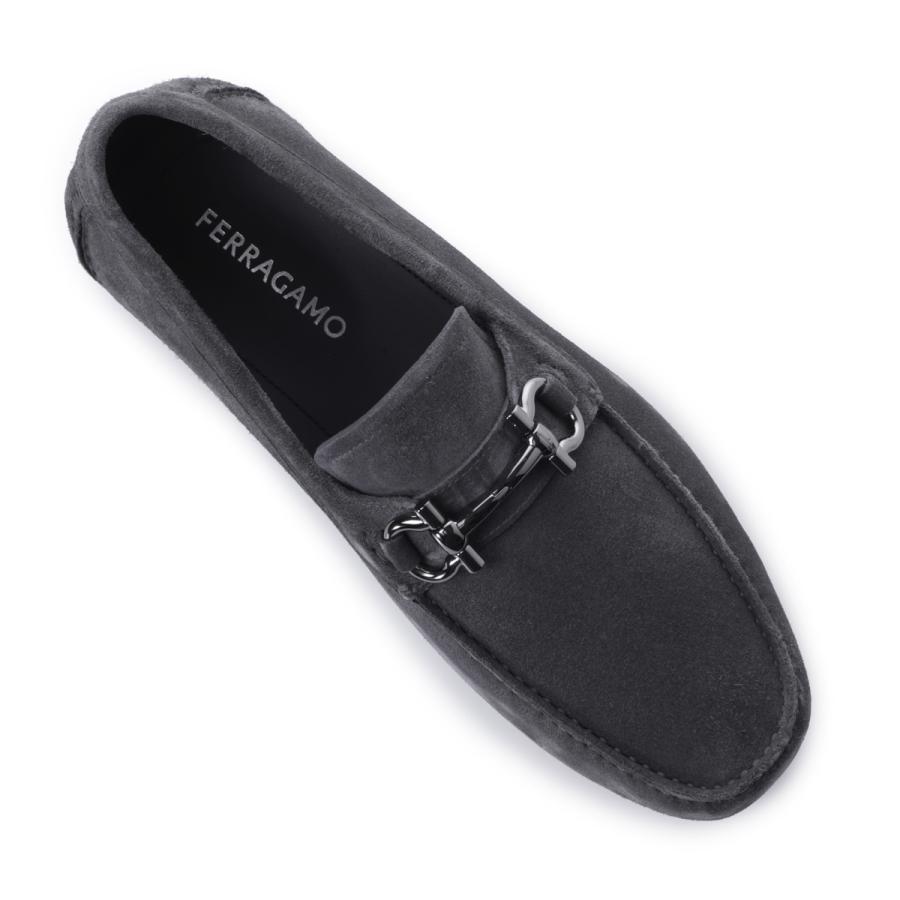 フェラガモ FERRAGAMO ドライビングシューズ PARIGI NEW パリージ 大きいサイズあり グレー メンズ parigi-new-02c398-789633-strombolisand-neroの画像