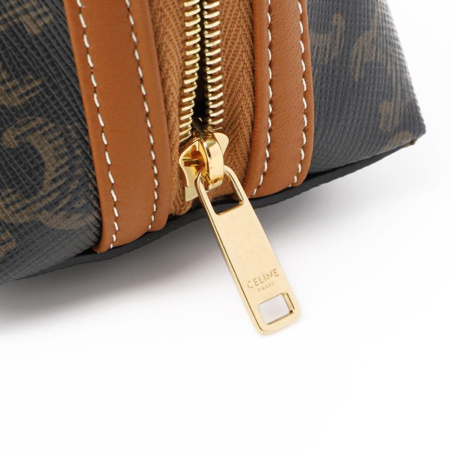 CELINE（セリーヌ） ショルダーバッグ CLUTCH ON CHAIN TRIOMPHE