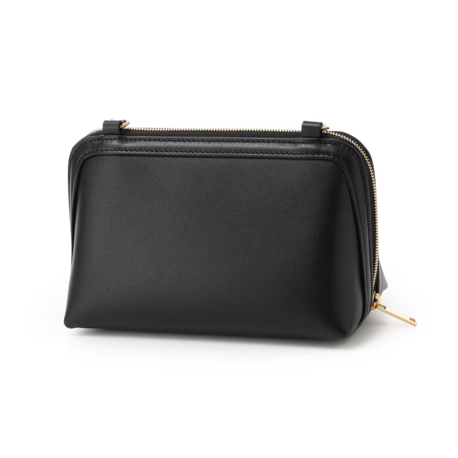 CELINE（セリーヌ） ショルダーバッグ CLUTCH ON CHAIN CUIR TRIOMPHE