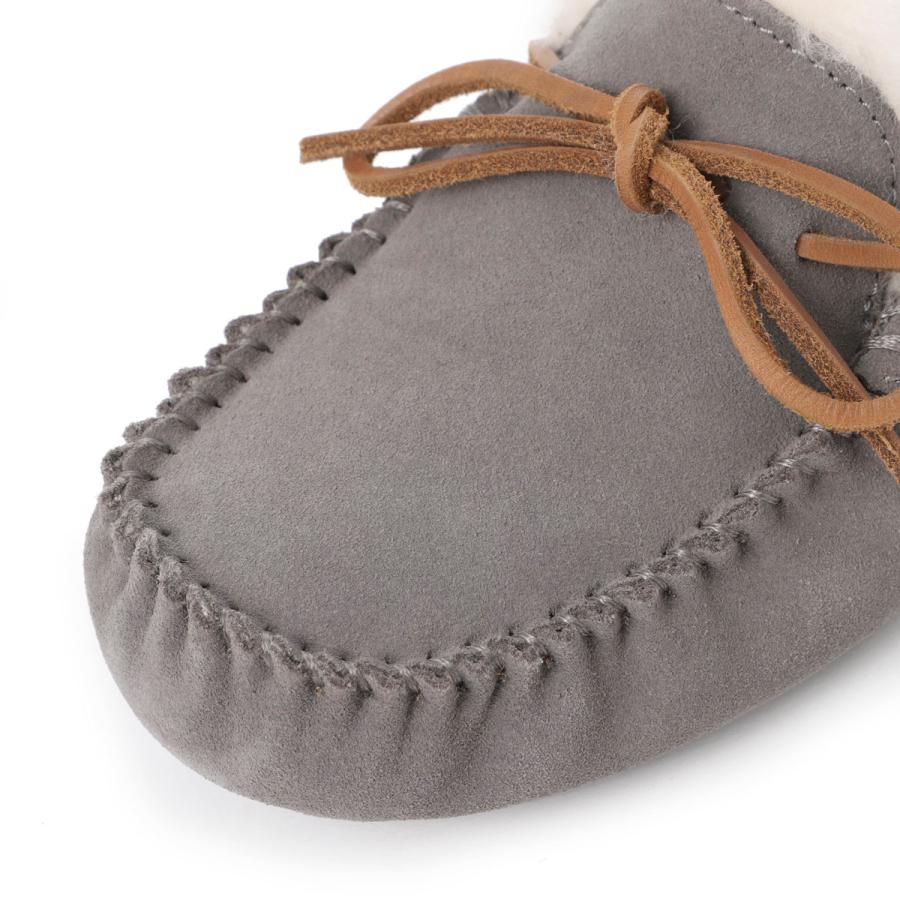 UGG Australia（アグオーストラリア） ローファー DAKOTA モカシン