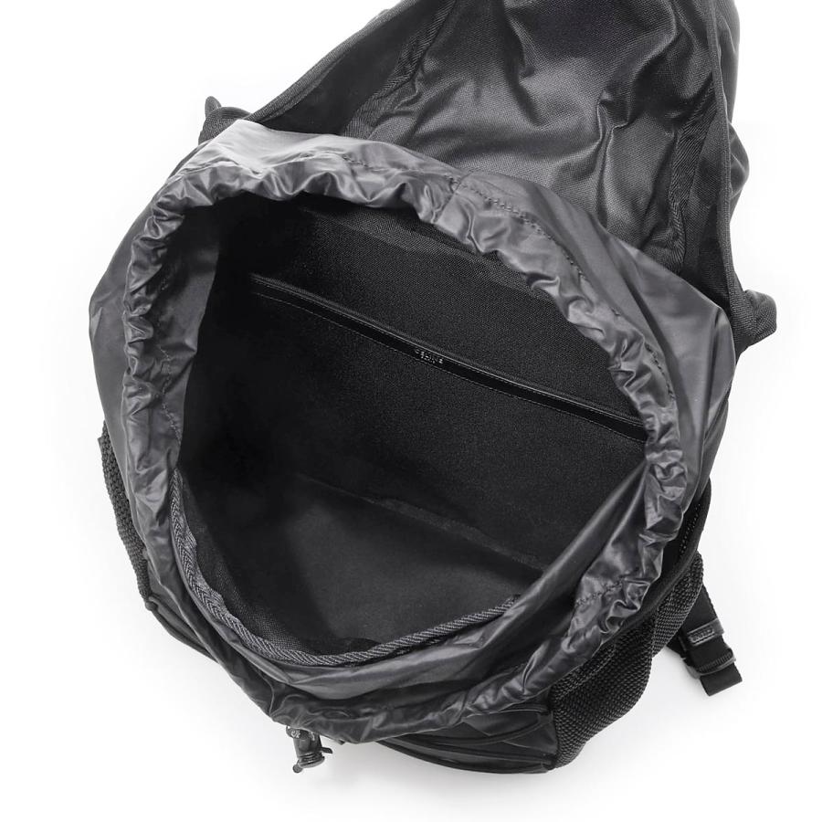 CELINE（セリーヌ） バックパック MEDIUM BACKPACK ブラック メンズ