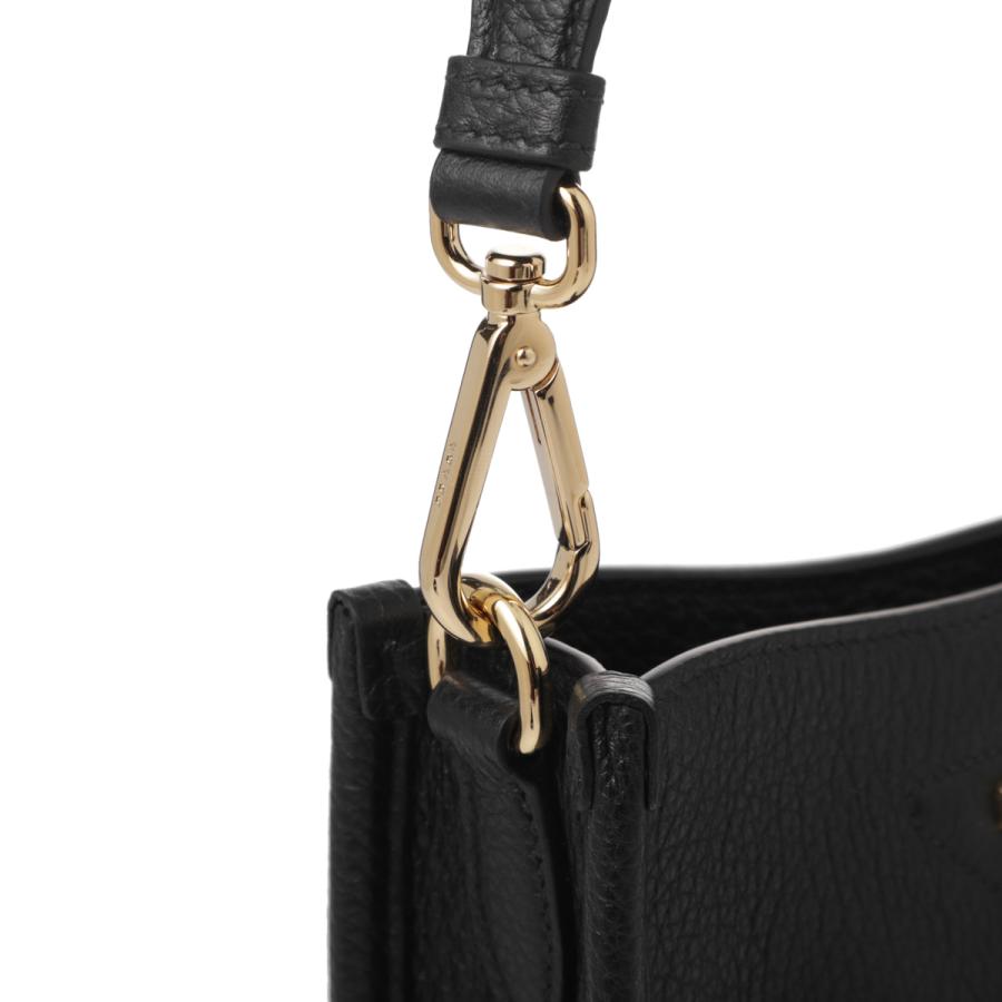 PRADA（プラダ） バッグ ショルダーバッグ ブラック レディース
