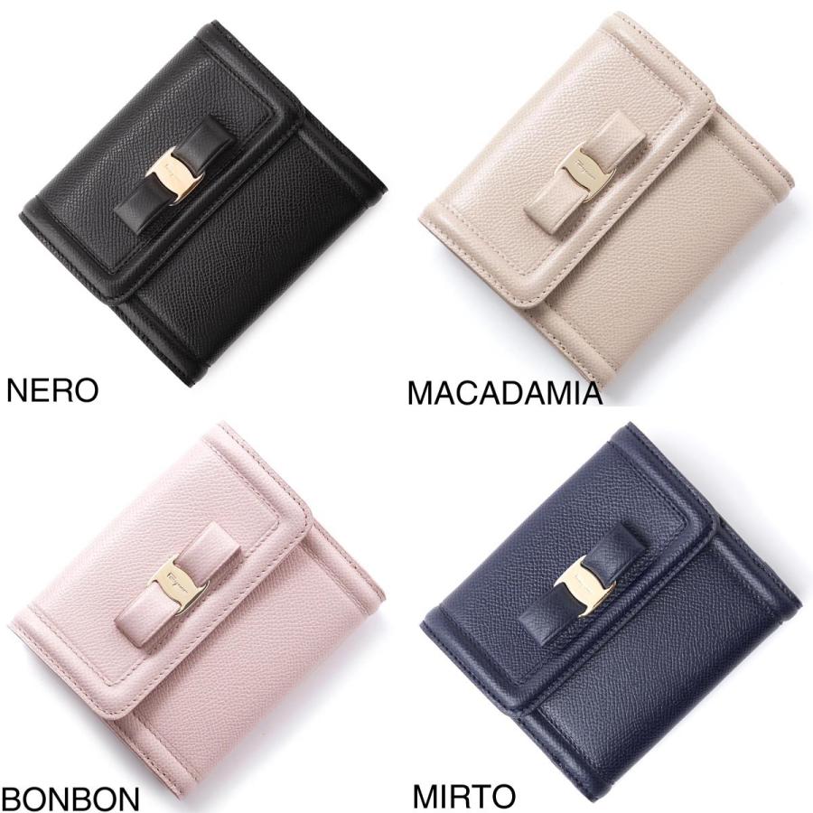 【未使用】Salvatore Ferragamo 二つ折り財布（小銭入れなし） FERRAGAMO（フェラガモ） 財布 メンズ二つ折り 小銭入れなし メンズ