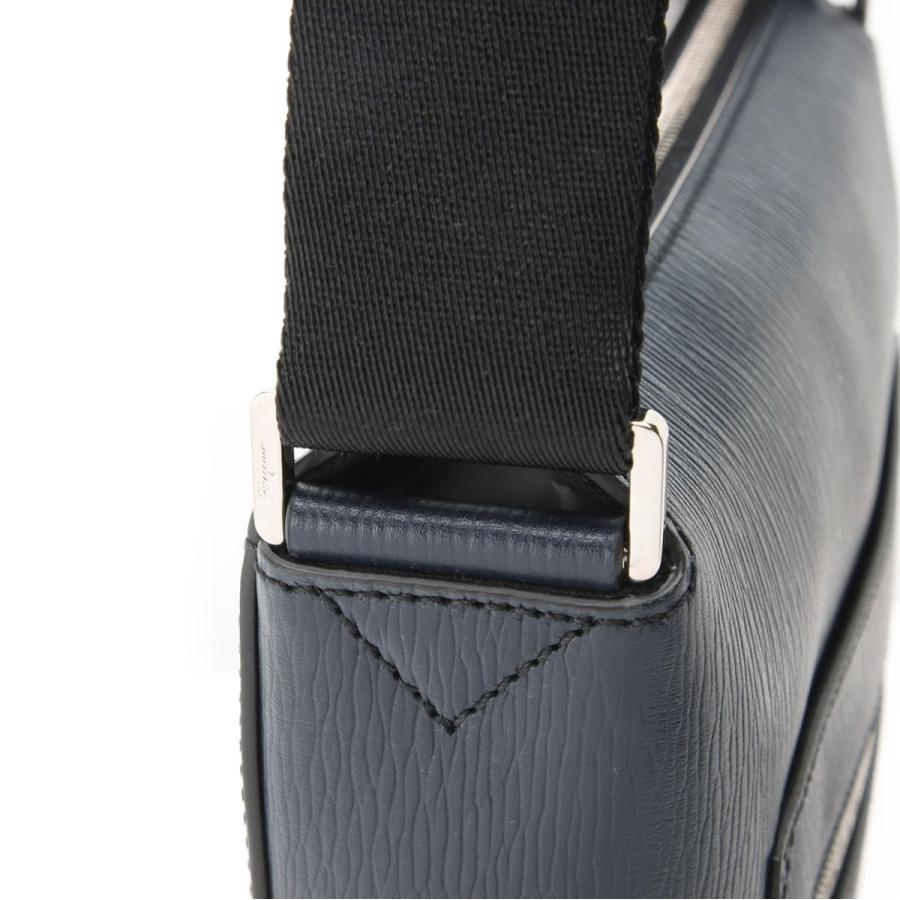 FERRAGAMO（フェラガモ） (Salvatore Ferragamo) ショルダーバッグ