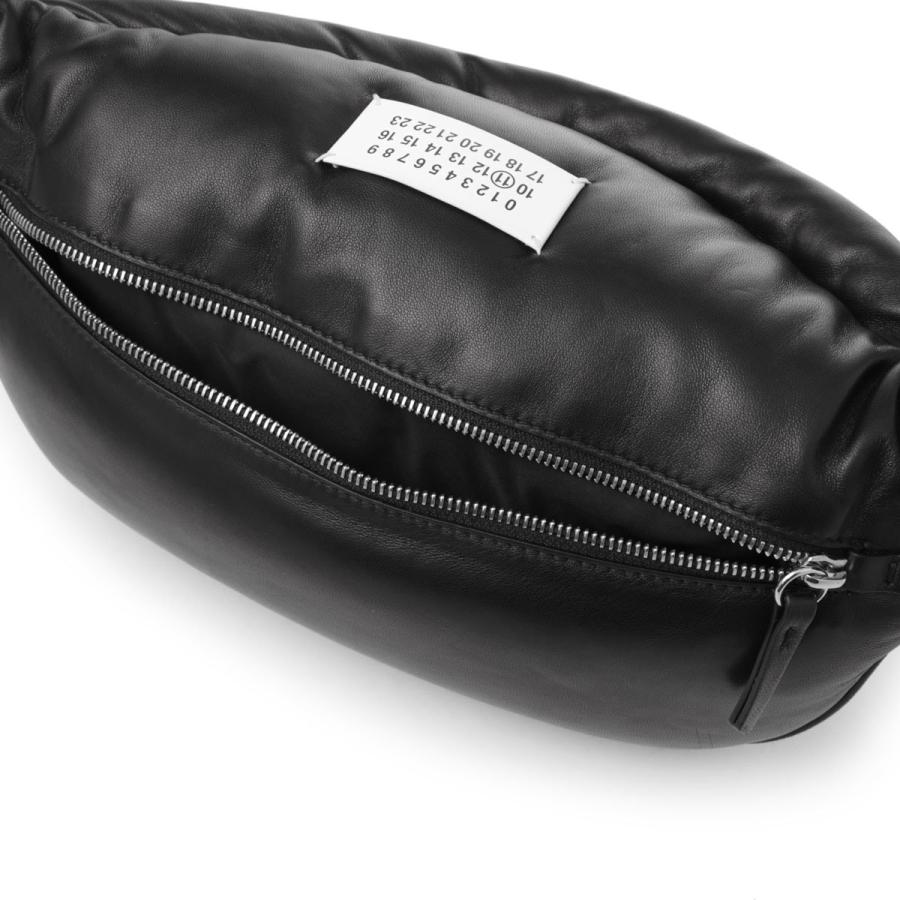 Maison Margiela ボディバッグ ブラック Maison Margiela メゾンマルジェラ クロスボディバッグ GLAM