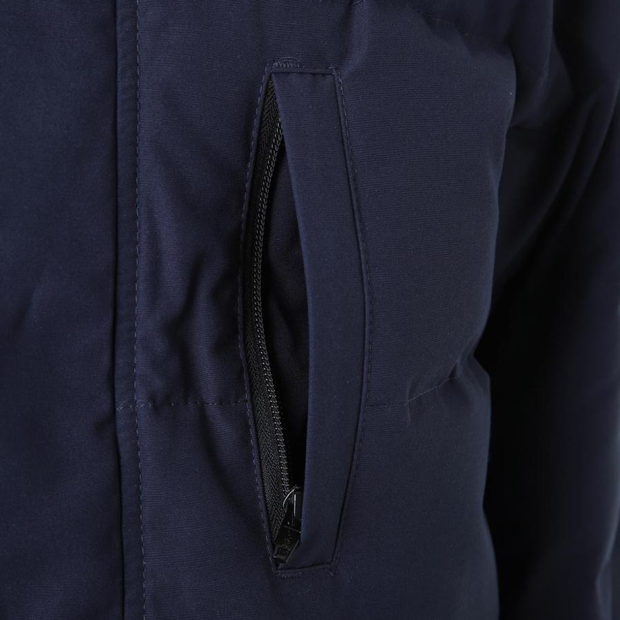 CANADA GOOSE（カナダグース） フーデッド ダウンジャケット