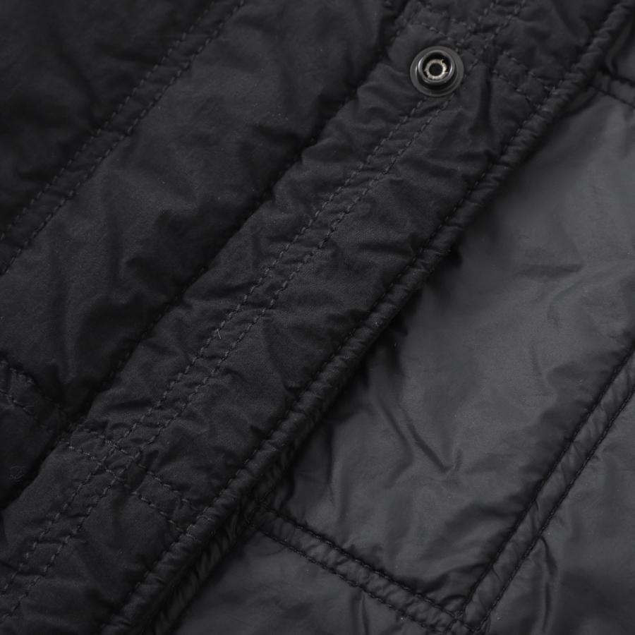 STONE ISLAND（ストーン アイランド） 中綿入り ジャケット 4100099