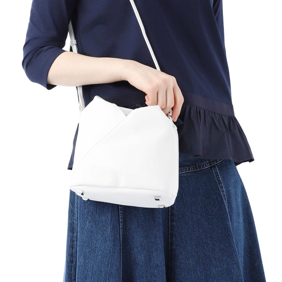 エムエム 6 メゾンマルジェラ MM6 Maison Margiela クロスボディバッグ