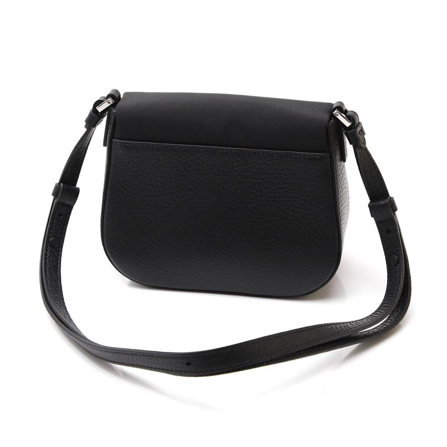 メゾンマルジェラ Maison Margiela ショルダーバッグ 11 5ac ファイブ エー シー ポシェット ブラック レディース S56wf0151 P0396 H7735 56wf0151 0396 7735 モダンブルーyahoo 店 通販 Yahoo ショッピング
