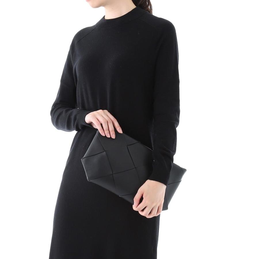 新品未使用✨ ボッテガヴェネタBottega Veneta　ビーチタオル 楽天市場】ボッテガヴェネタ BOTTEGA VENETA クラッチバッグ