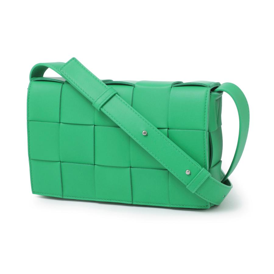 BOTTEGA VENETA（ボッテガ・ヴェネタ） クロスボディバッグ CLASSIC 
