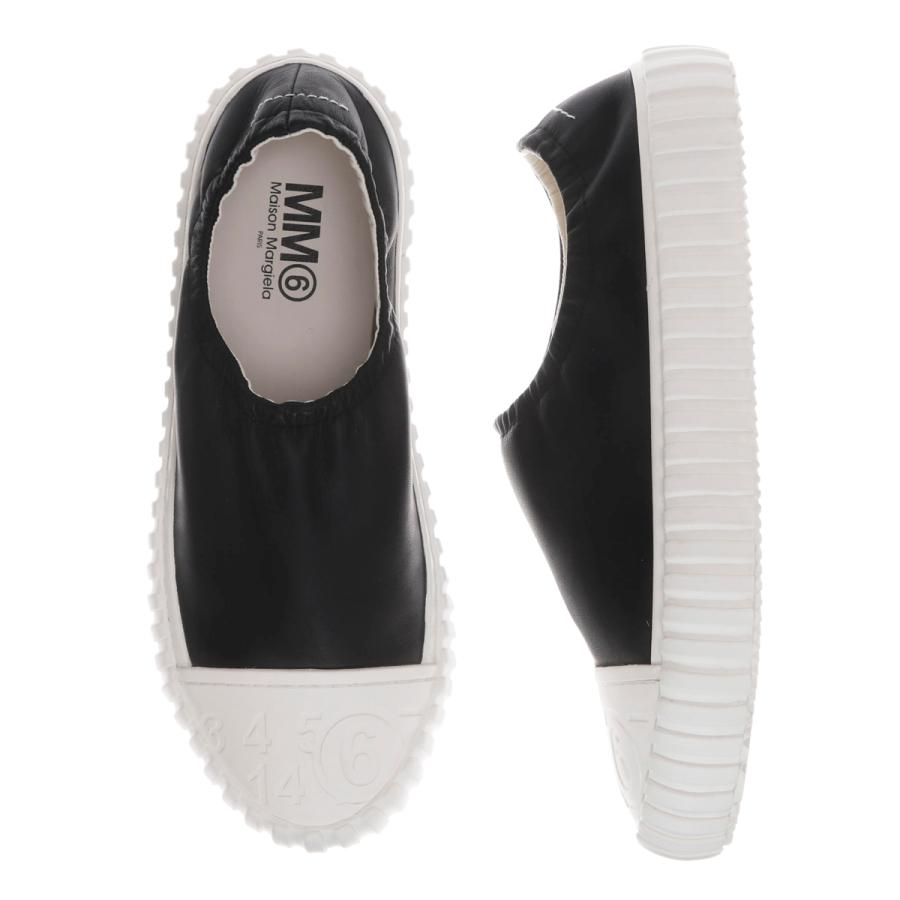 MM6 MAISON MARGIELA｜WOMEN'S レザー スリッポン MM6 Maison Margiela レザースリッポン | ブラック | FARFETCH JP