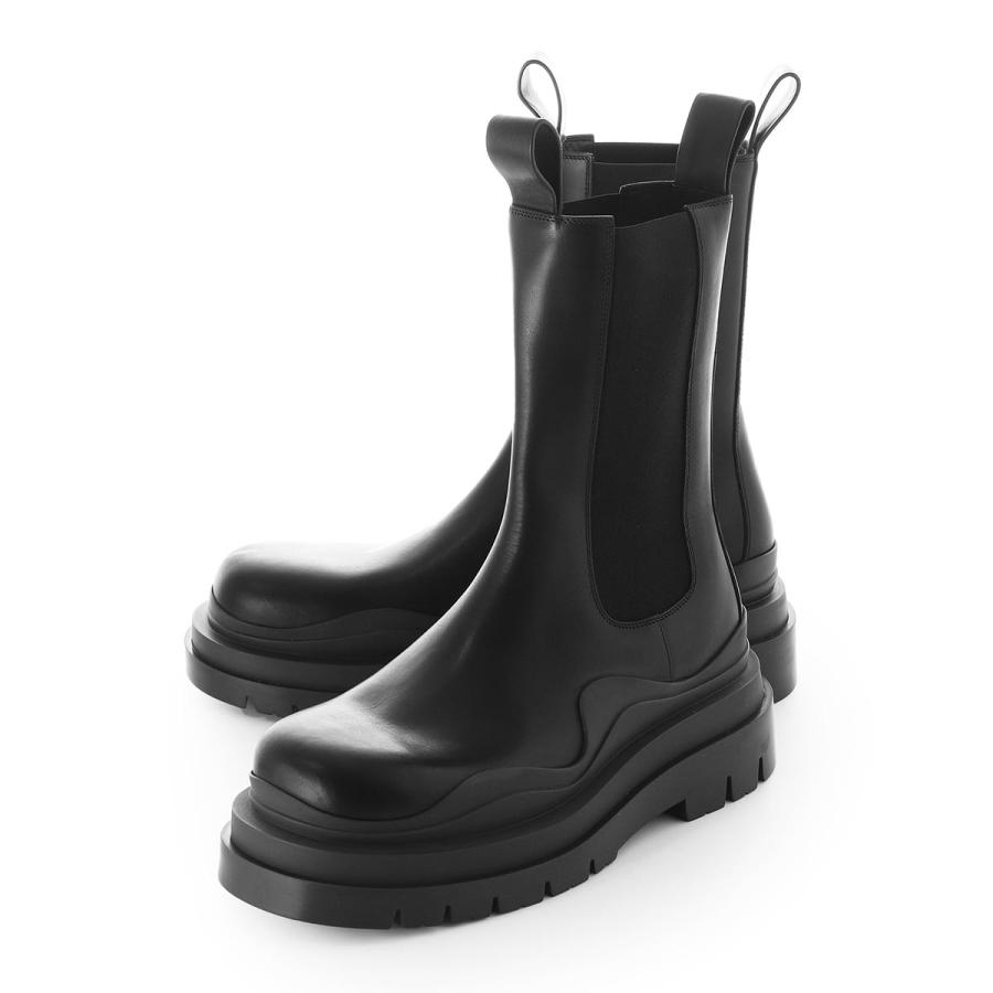 BOTTEGA VENETA（ボッテガ・ヴェネタ） ブーツ TIRE BOOTS 大きい