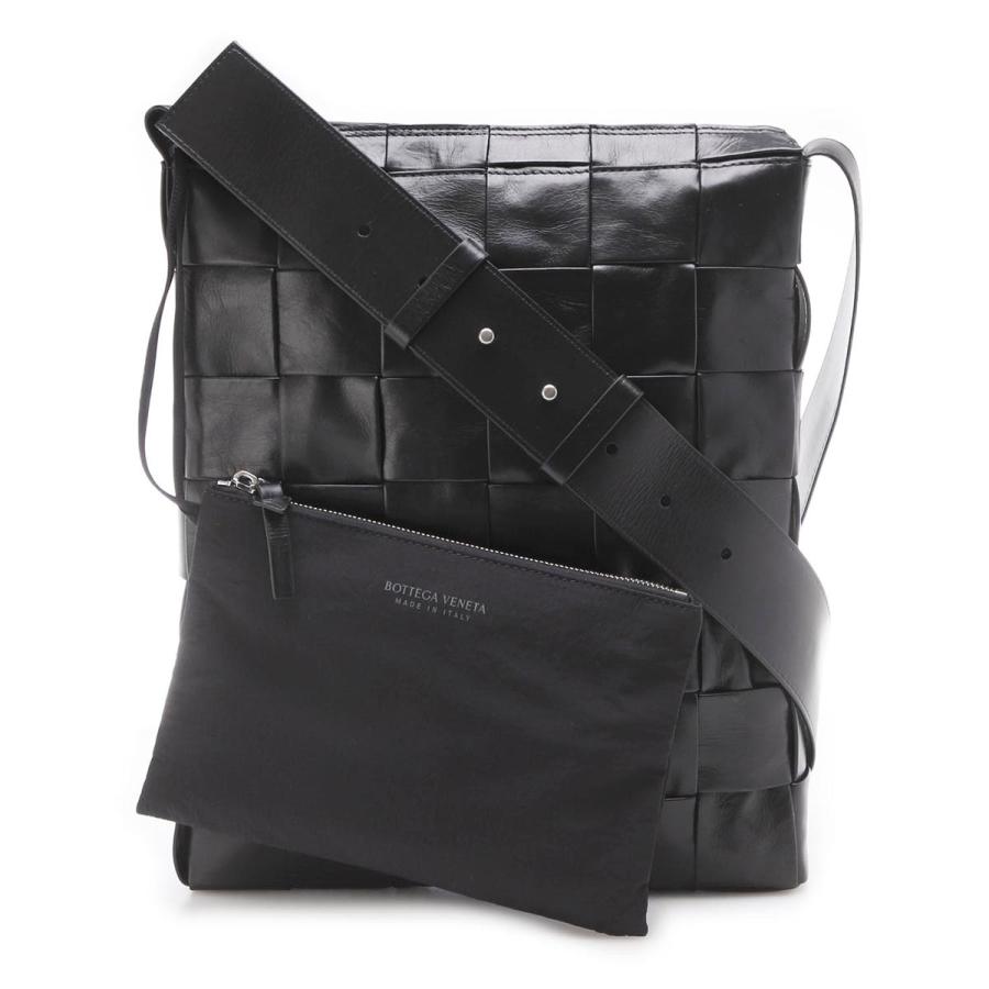 BOTTEGA VENETA（ボッテガ・ヴェネタ） ショルダーバッグ CASSETTE