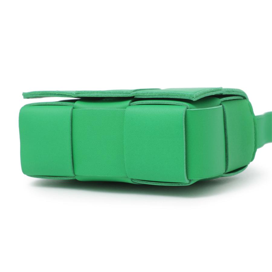BOTTEGA VENETA ボディバッグ CASSETTE BOTTEGA VENETA（ボッテガ・ヴェネタ） クロスボディバッグ CANDY