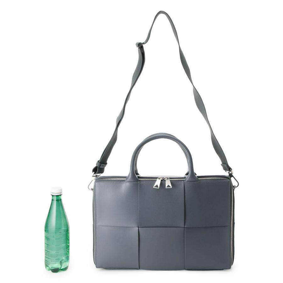 BOTTEGA VENETA（ボッテガ・ヴェネタ） ブリーフケース THE ARCO