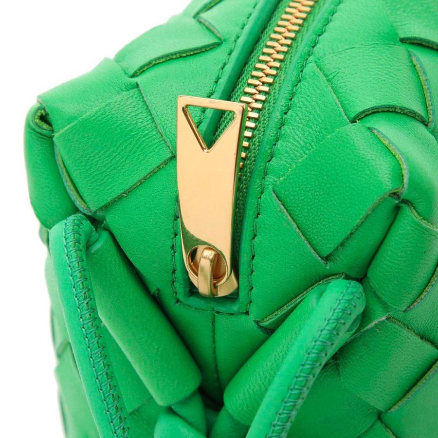 BOTTEGA VENETA（ボッテガ・ヴェネタ） ショルダーバッグ LOOP クロス