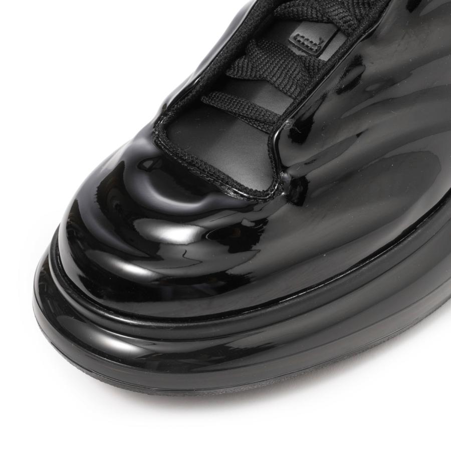 Alexander McQueen（アレキサンダーマックイーン） スニーカー