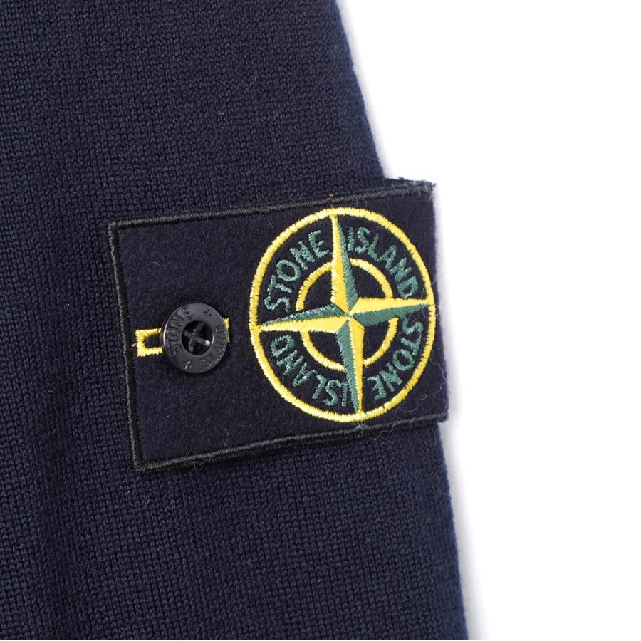 STONE ISLAND（ストーン アイランド） クルーネックニット 524C4