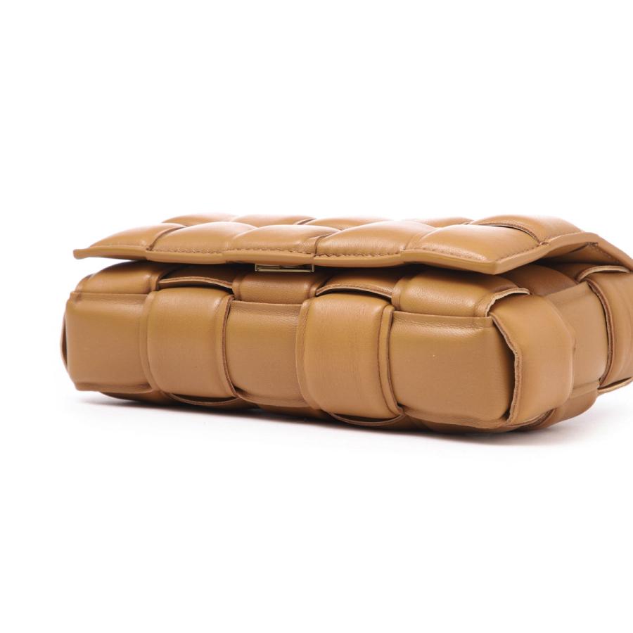 BOTTEGA VENETA（ボッテガ・ヴェネタ） ショルダーバッグ PADDED