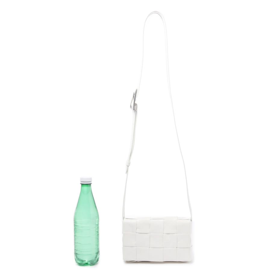 BOTTEGA VENETA（ボッテガ・ヴェネタ） クロスボディバッグ SMALL