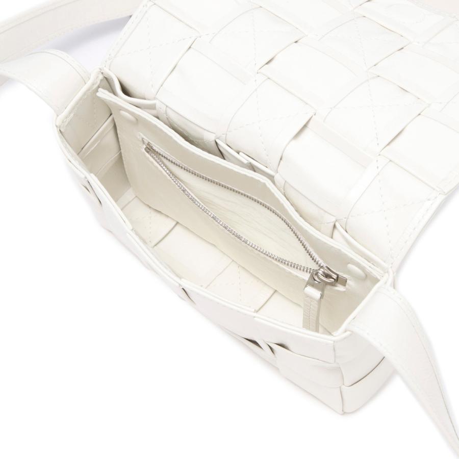 BOTTEGA VENETA（ボッテガ・ヴェネタ） クロスボディバッグ SMALL