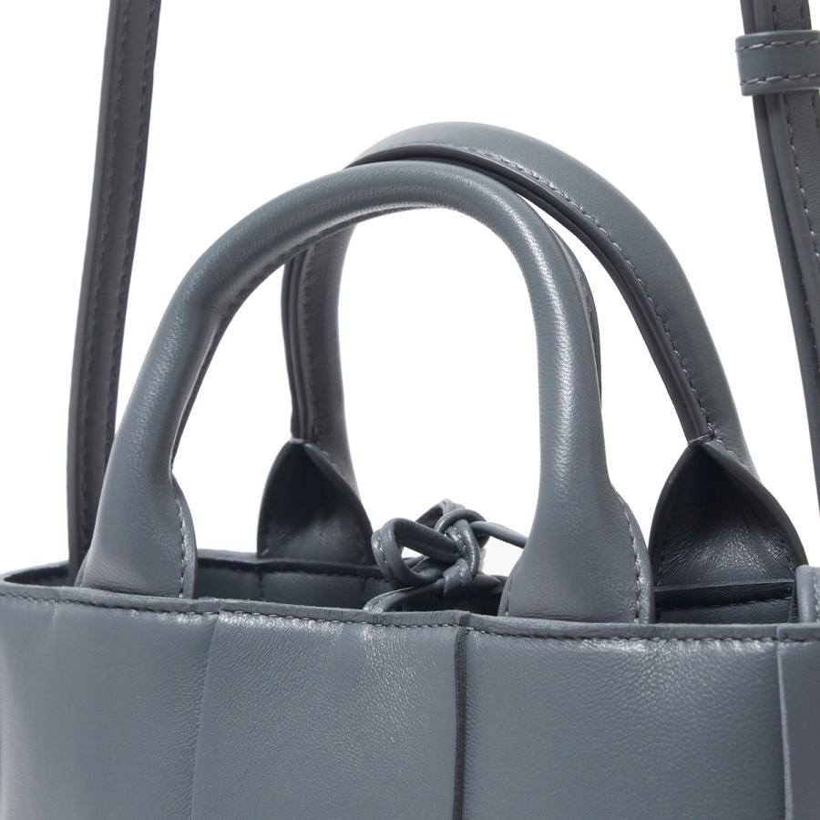 BOTTEGA VENETA（ボッテガ・ヴェネタ） ショルダーバッグ 2WAY CANDY