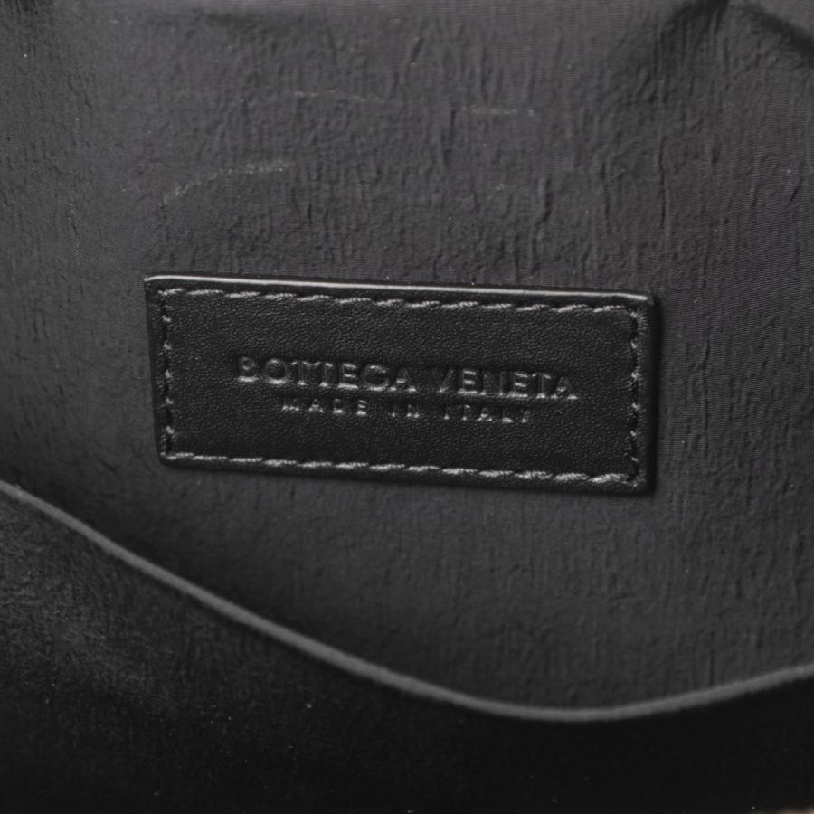 BOTTEGA VENETA（ボッテガ・ヴェネタ） トラベルポーチ INTRECCIATO