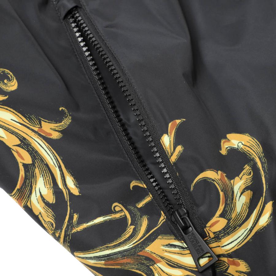 VERSACE（ヴェルサーチェ） VERSACE JEANS COUTURE ブルゾン BAROQUE