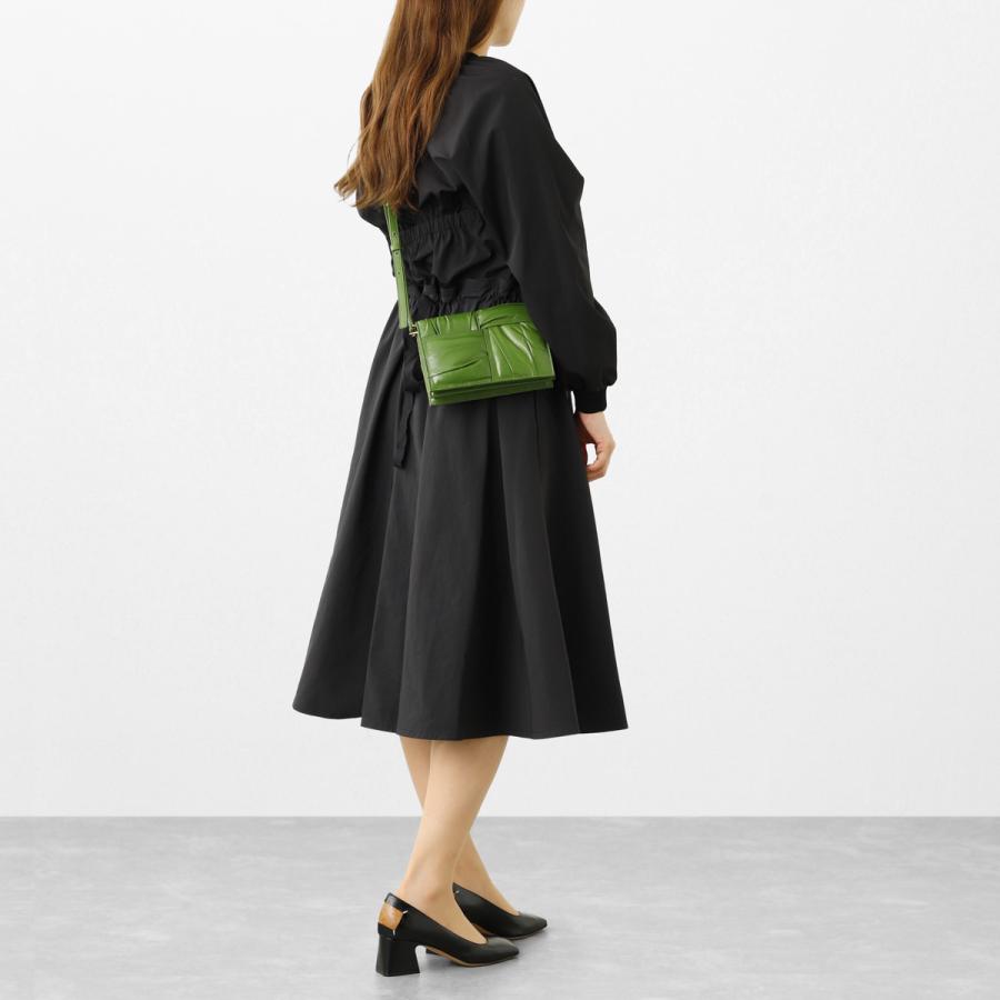 BOTTEGA VENETA（ボッテガ・ヴェネタ） ショルダーバッグ MINI
