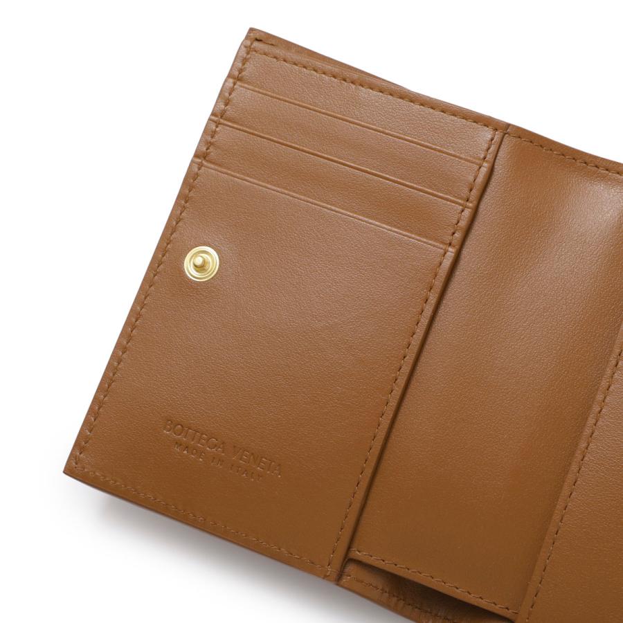 【かず 】ボッテガヴェネタ BI-FOLD WALLET 二つ折り財布 BOTTEGA VENETA ボッテガヴェネタ 財布 二つ折り財布 CASSETTE