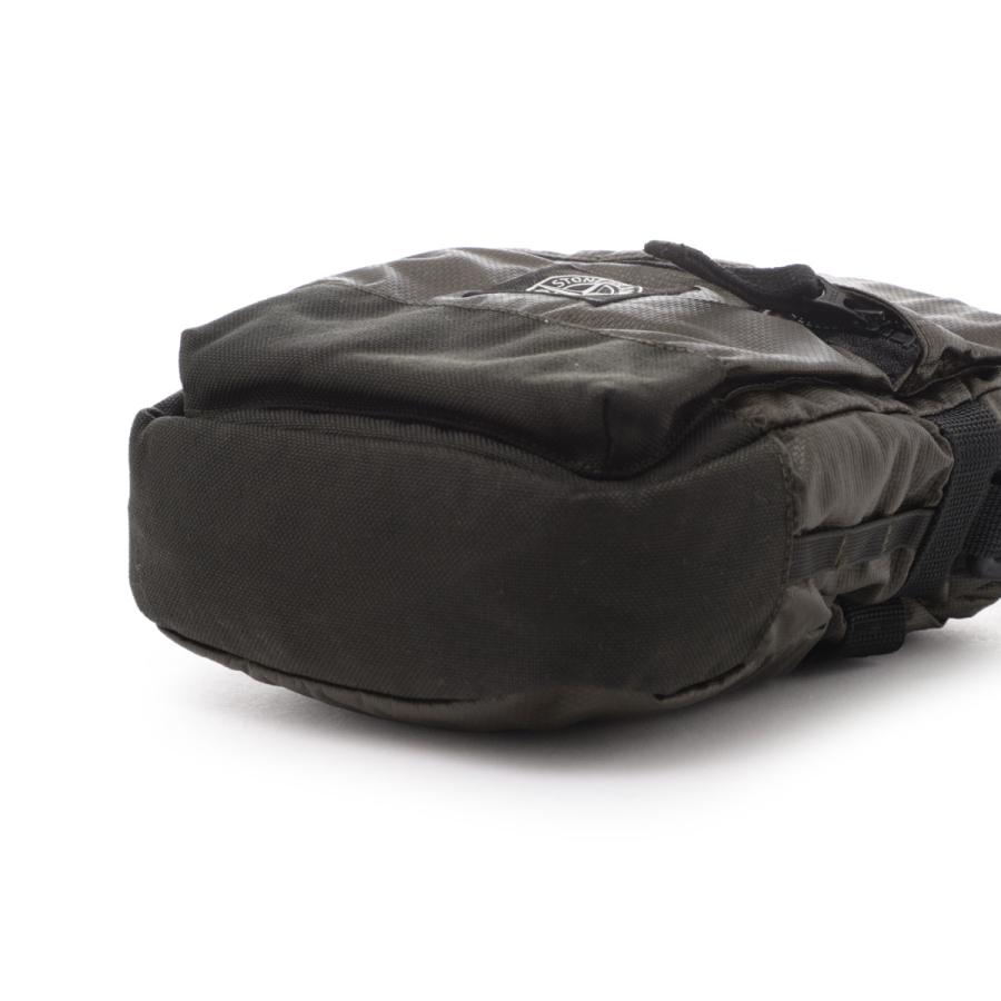 STONE ISLAND（ストーン アイランド） ショルダーバッグ 90870 70 