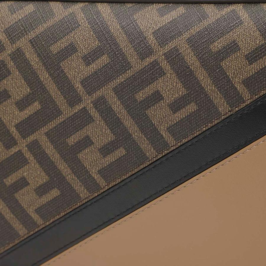 FENDI（フェンディ） クロスボディバッグ ショルダーバッグ ブラウン