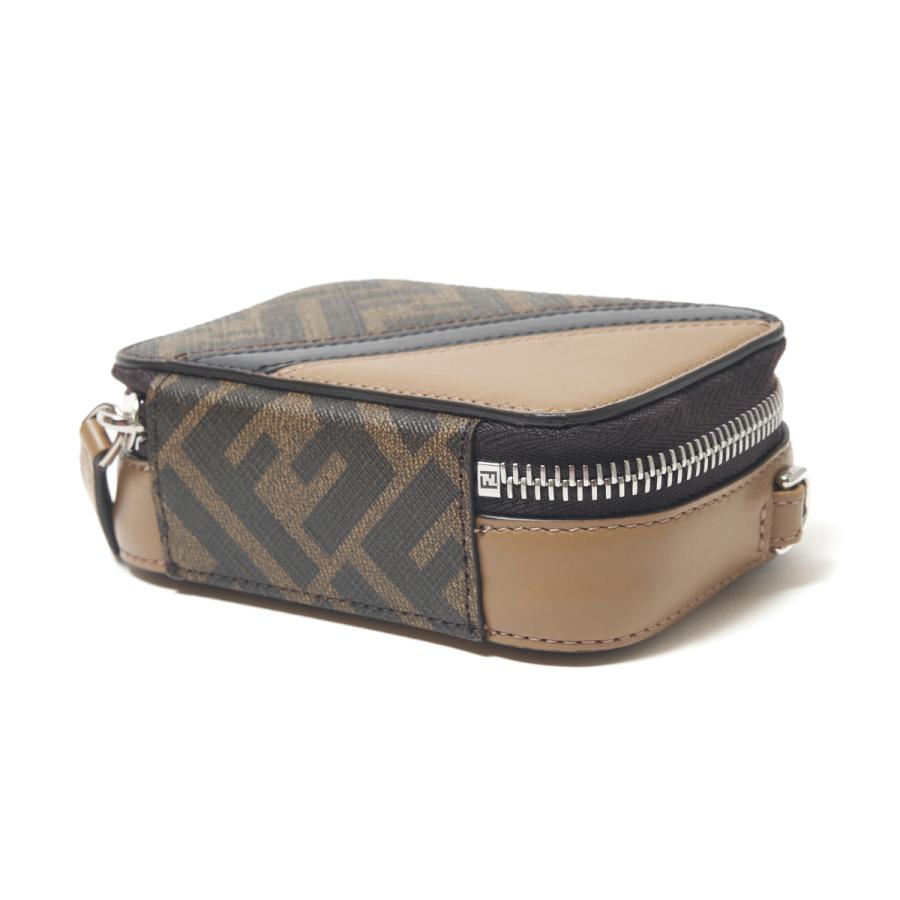 FENDI ミニクロスボディーバック　ベージュ/ブラック ウィメンズ デザイナー ショルダー・クロスボディバッグ | FENDI JP