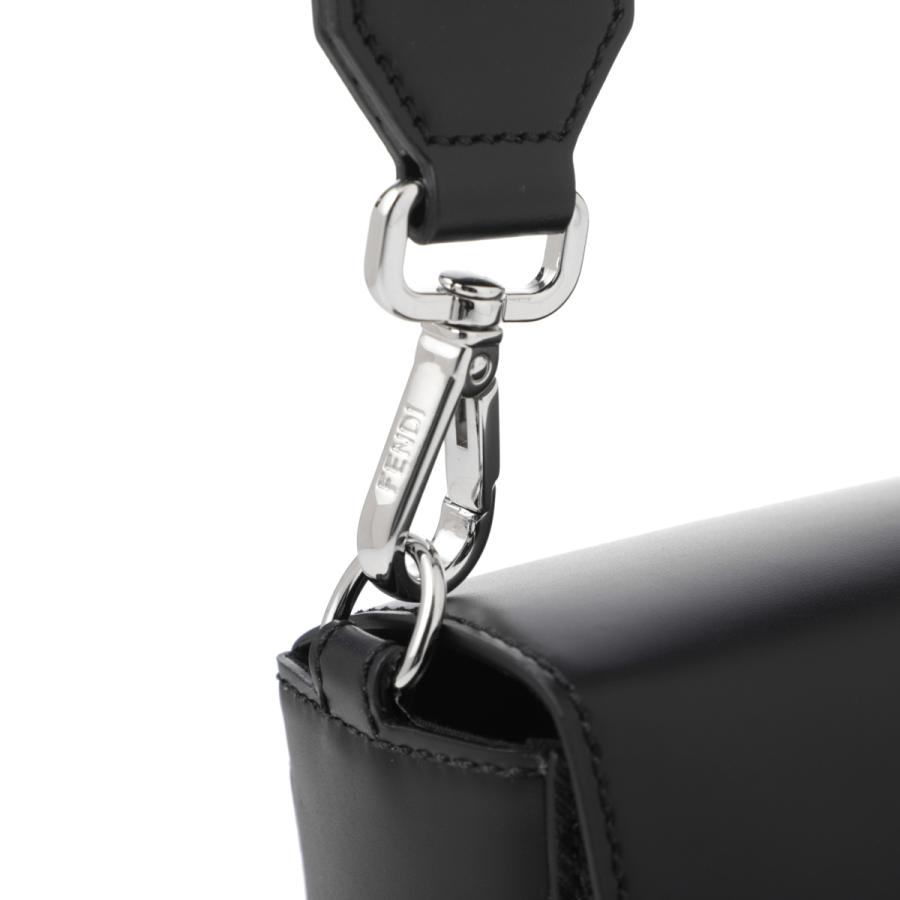 FENDI（フェンディ） クロスボディバッグ FF SQUARED COMPACT BAG