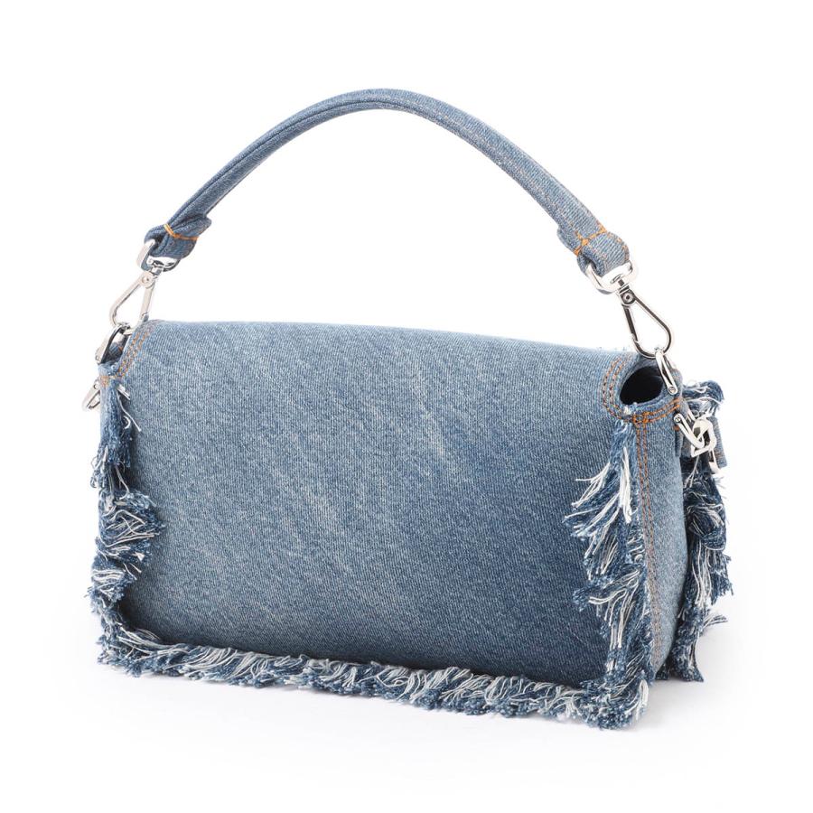 FENDI（フェンディ） クロスボディバッグ 2WAY BAGUETTE REGULA