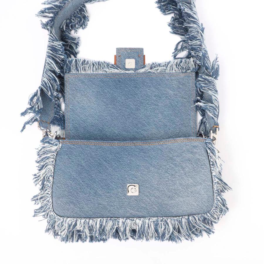 FENDI（フェンディ） クロスボディバッグ 2WAY BAGUETTE REGULA