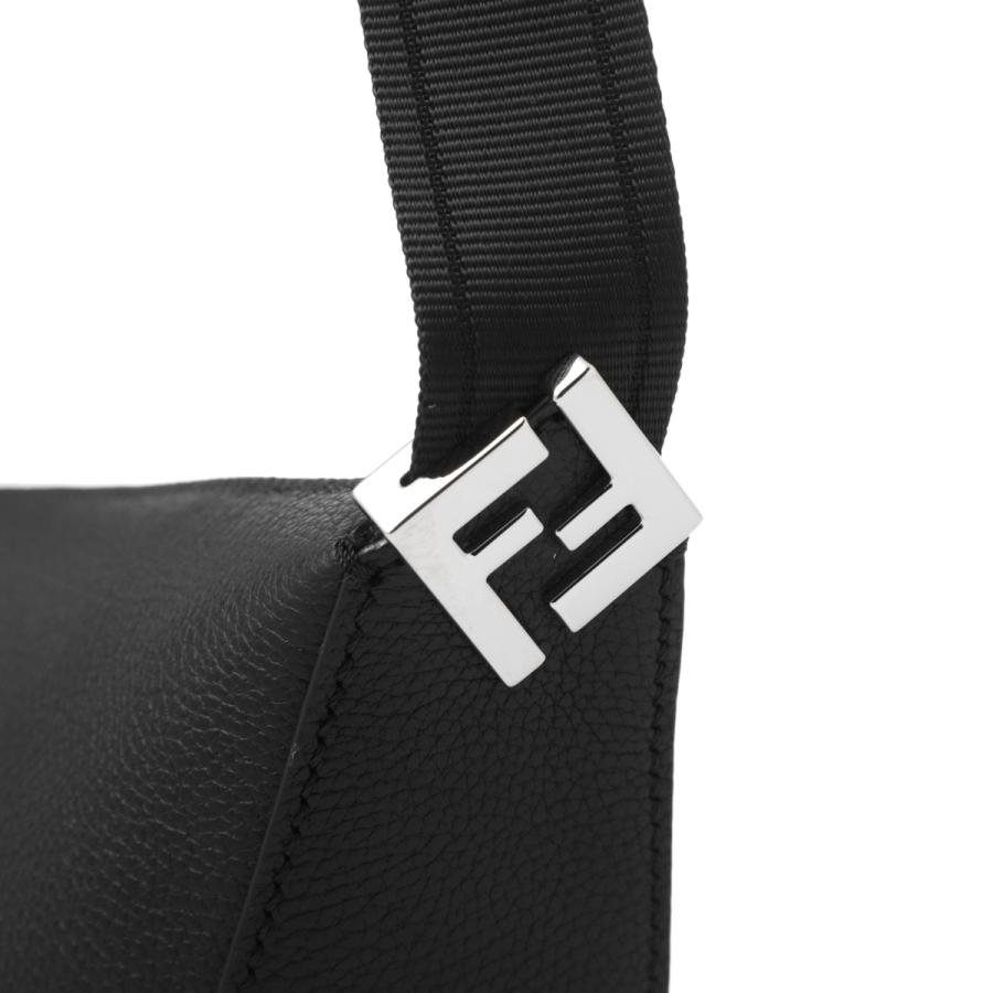 FENDI（フェンディ） クロスボディバッグ MELON SMALL ブラック メンズ