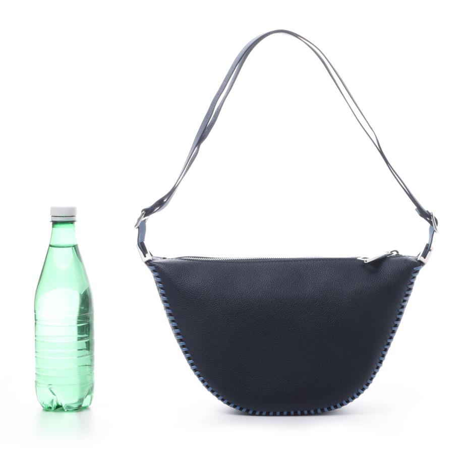 FENDI（フェンディ） クロスボディバッグ MELON SMALL メッセンジャー