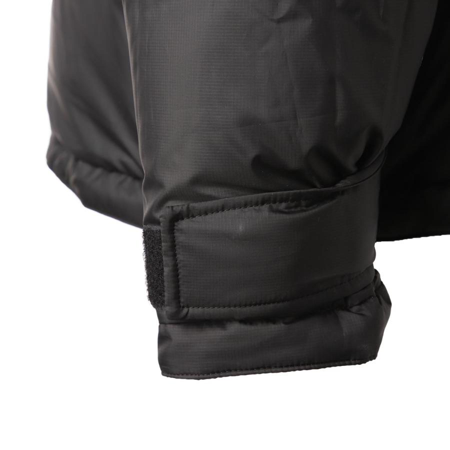 BURBERRY（バーバリー） ダウンジャケット REVERSIBLE RECYCLED NYLON