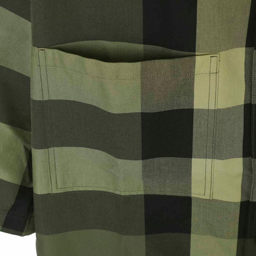 BURBERRY（バーバリー） 半袖シャツ カジュアルシャツ グリーン メンズ