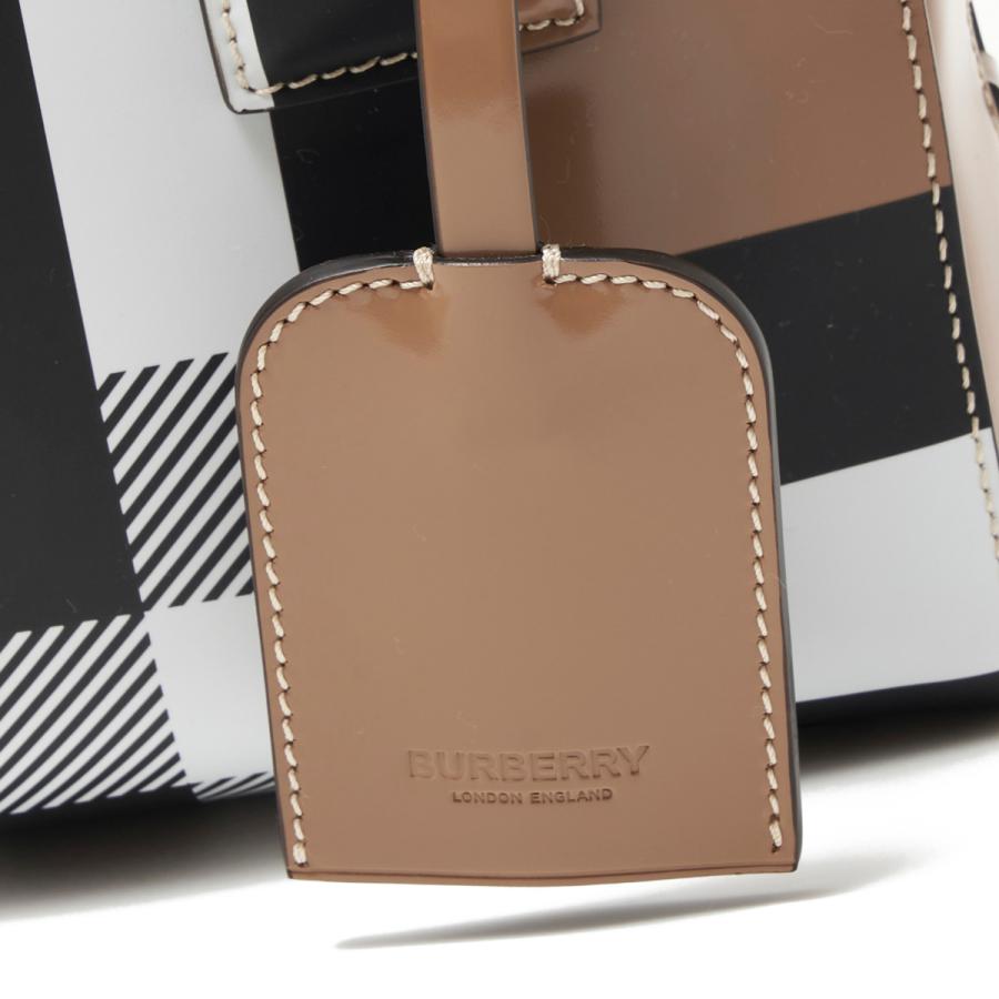 BURBERRY（バーバリー） ハンドバッグ HALF CUBE BAG ブラウン