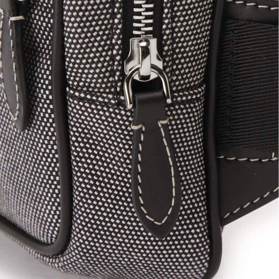 BURBERRY（バーバリー） ショルダーバッグ グレー メンズ 8050816