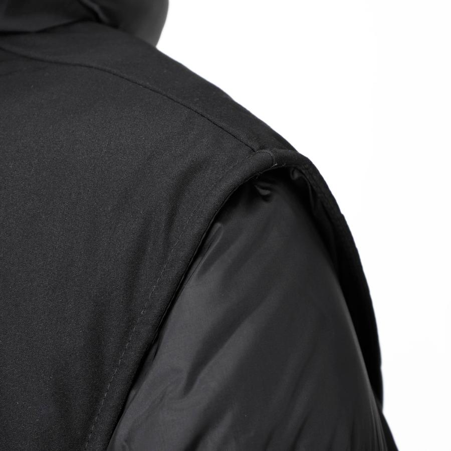 BURBERRY（バーバリー） ダウンジャケット 2WAY LEEDS ダウンベスト