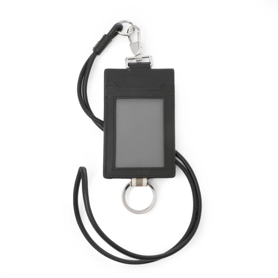BURBERRY（バーバリー） ストラップ付き カードケース MS ID LANYARD