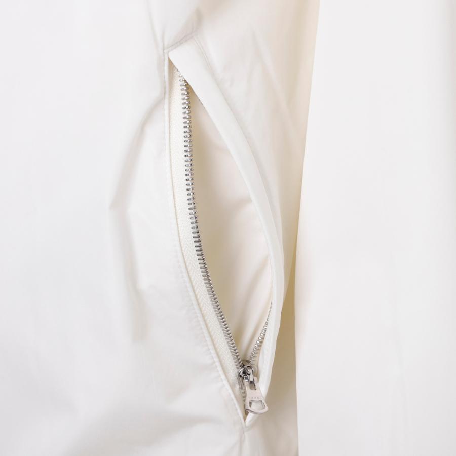 BURBERRY（バーバリー） 中綿入りフーデッドブルゾン ナイロン