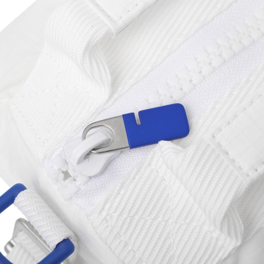 BURBERRY ボディバッグ ホワイト mb-y_8080796-white