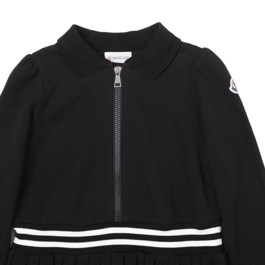 モンクレールワンピース（ニット前後に多少シワあり）